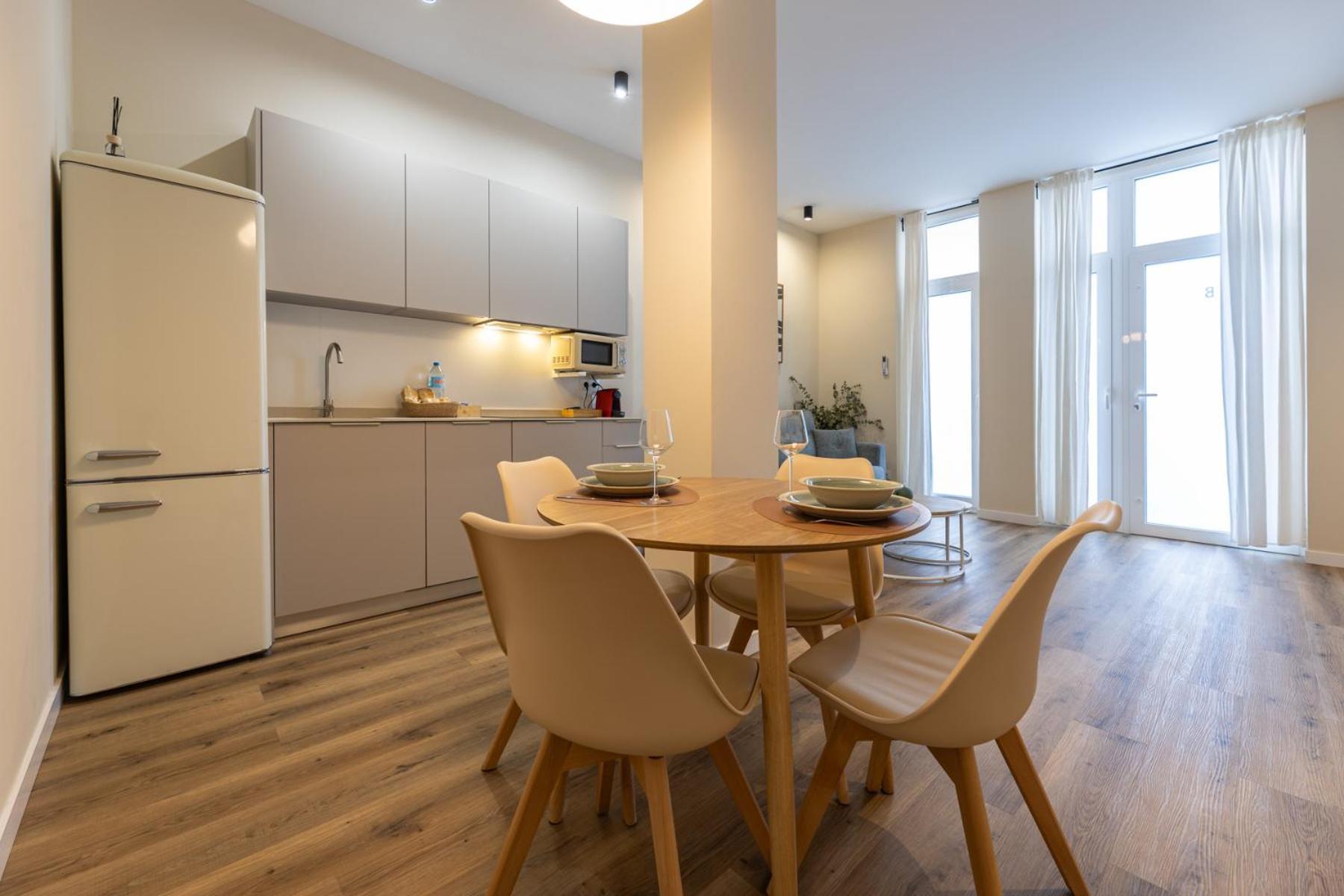 Pivote Flats - Marina B Appartamento Valenza